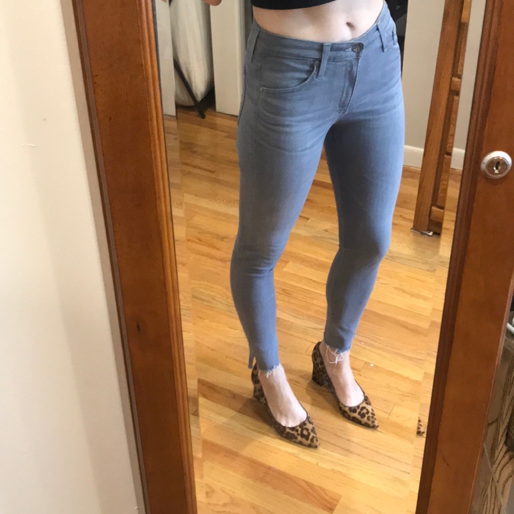 AG Farrah Skinny Crop - Light Grey - Size 26